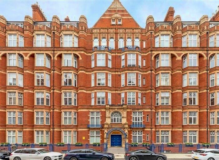 3 Bedroom Flat To Rent In Bickenhall Mansions, Bickenhall Street, Soho, W1U