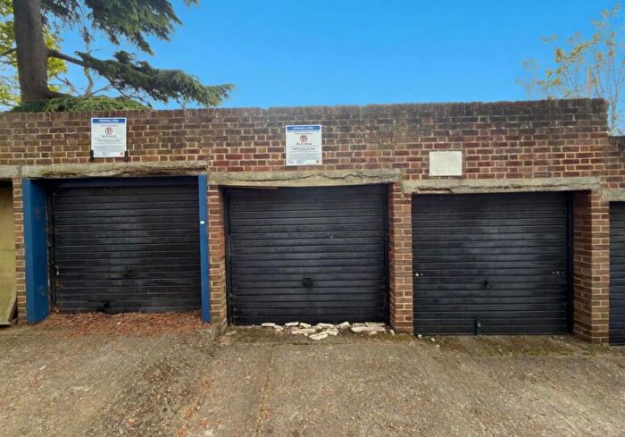 Garage / Parking For Sale In Garage Hilltop Court, Grange Road, Selhurst, London, SE19