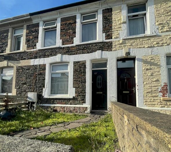 5 Bedroom Flat To Rent In Harriet Street, Cardiff, CF24