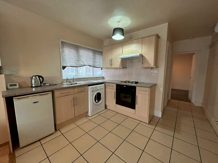 1 Bedroom Flat To Rent In Bristol Road South, Northfield, Birmingham, B31