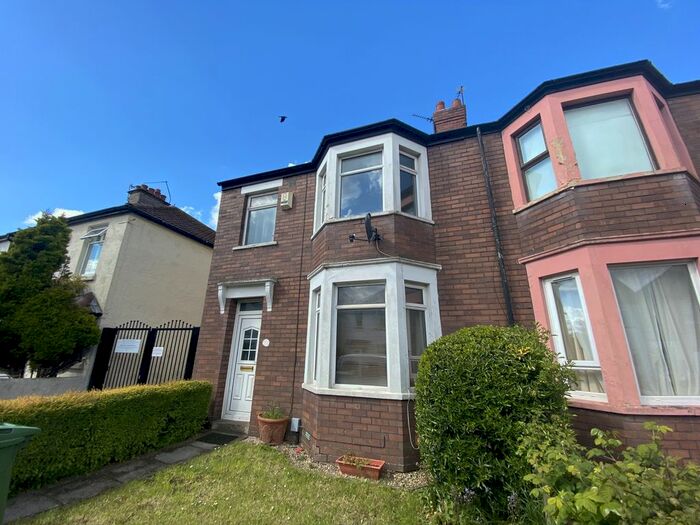 3 Bedroom End Of Terrace House To Rent In Fairwater Grove West