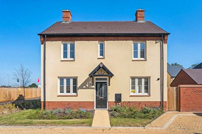 3 Bedroom Detached House For Sale In The Russell, Heyford Fields, Heyford Park, Upper Heyford, Bicester, OX25