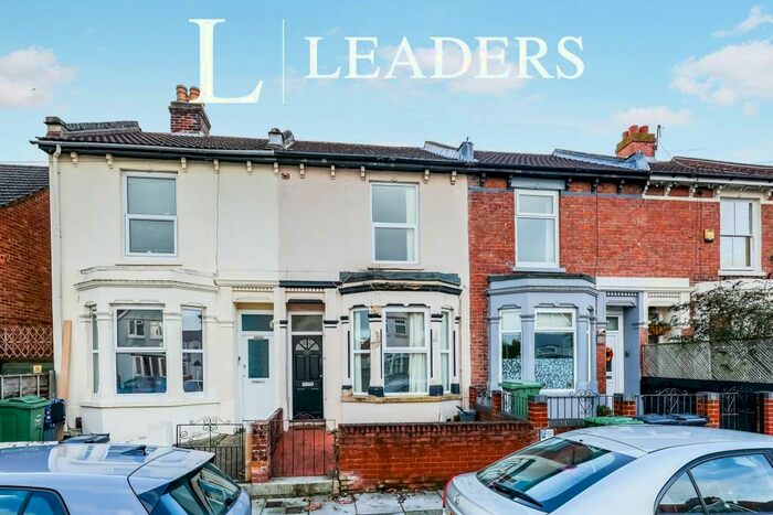 3 Bedroom Terraced House To Rent In Henderson Road, Southsea, PO4