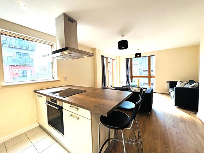 1 Bedroom Flat To Rent In Melia House, Lord Street, M4
