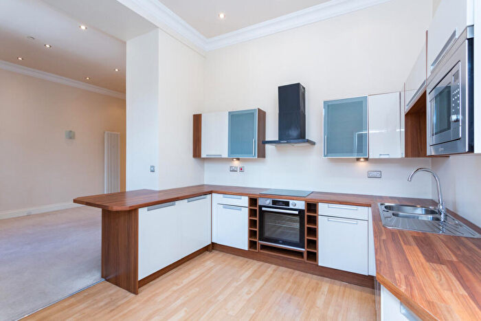 2 Bedroom Apartment For Sale In Winckley Street, Preston, PR1