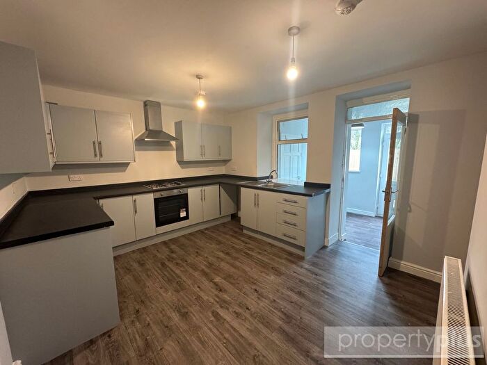 3 Bedroom End Of Terrace House To Rent In Conway Road, Cwmparc -, Treorchy, CF42