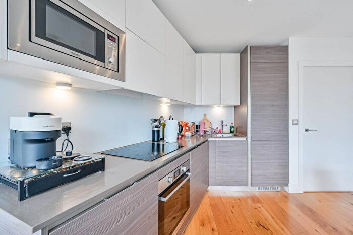 1 Bedroom Flat For Sale In Molesworth Street, Lewisham, London, SE13