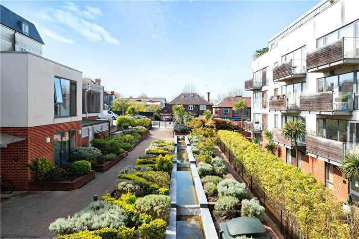 2 Bedroom Apartment To Rent In Somerhill Avenue, Hove, BN3