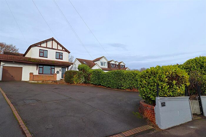 4 Bedroom Detached House For Sale In Maidstone Road, Rainham, ME8