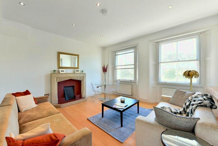 3 Bedroom Flat To Rent In Queens Gate, South Kensington, SW7