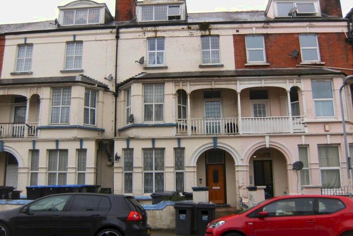 1 Bedroom Flat To Rent In Surrey Road, Cliftonville, Margate, Kent, CT9