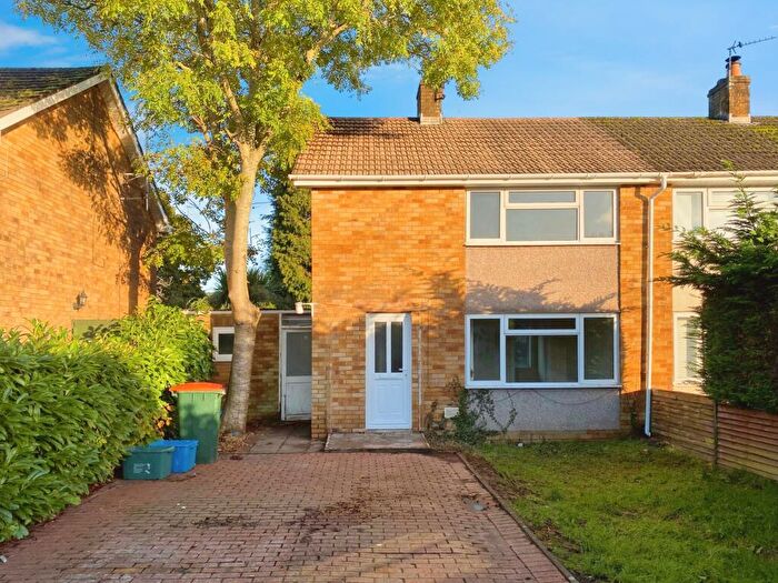 2 Bedroom Semi-Detached House To Rent In Marysfield Close, Marshfield, Cardiff, CF3