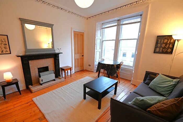 1 Bedroom Flat To Rent In Lyne Street, Abbeyhill, Edinburgh, EH7