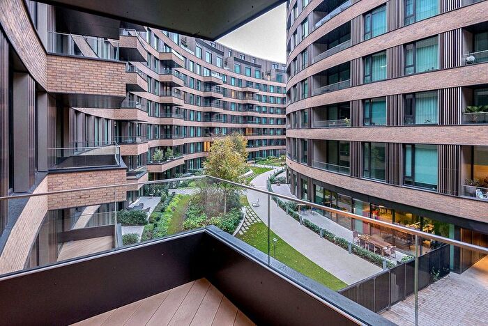 1 Bedroom Flat To Rent In Wood Crescent, Television Centre, White City, W12