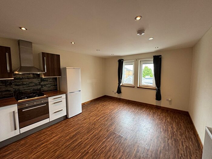 2 Bedroom Flat To Rent In B, North Union Street, Monifieth, Dundee, DD5