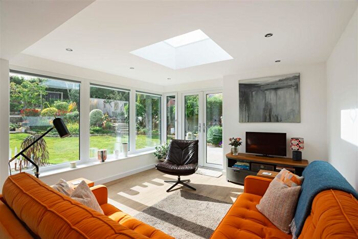 4 Bedroom Detached House For Sale In The Haybarn, Hall Park Road, Walton, Wetherby, LS23