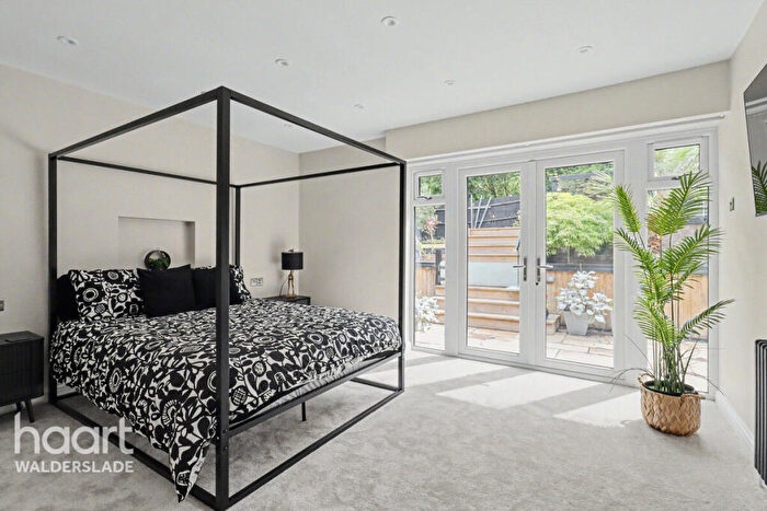 5 Bedroom Detached Bungalow For Sale In Barleymow Close, Walderslade, ME5