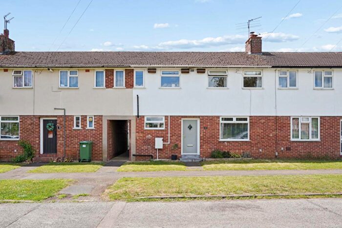 3 Bedroom Terraced House For Sale In Lenthall Road, Abingdon, OX14