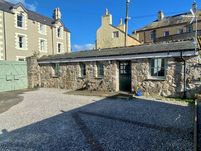 1 Bedroom Cottage For Sale In Hideaway Cottage, Beaumaris, LL58