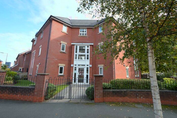 2 Bedroom Flat To Rent In Bold Street, Manchester, M15