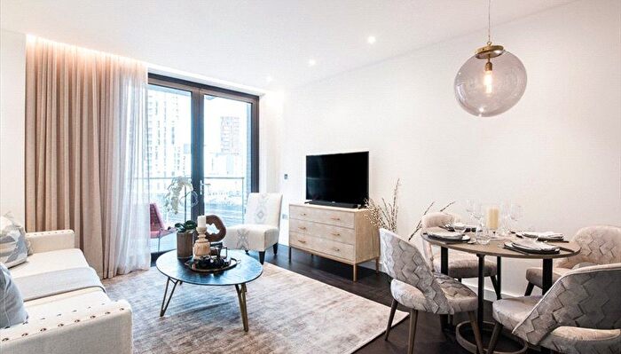 1 Bedroom Flat To Rent In Charles Clowes Walk, London, SW11