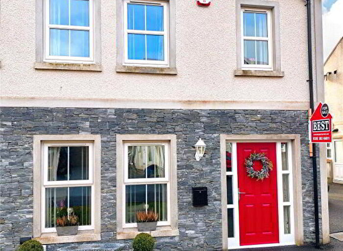 3 Bedroom Semi-Detached House For Sale In Heslips Court, Newry, BT35