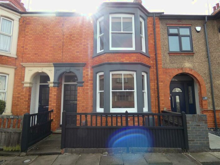 4 Bedroom Terraced House To Rent In Forfar Street, Northampton, NN5