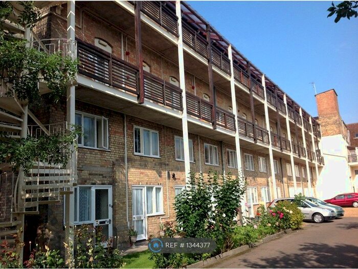 Studio To Rent In Riverside Mill, Godmanchester, Huntingdon, PE29