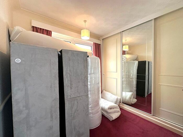 2 Bedroom Bungalow To Rent In Ellis Road Silver Sub, Southampton, Hampshire, SO19