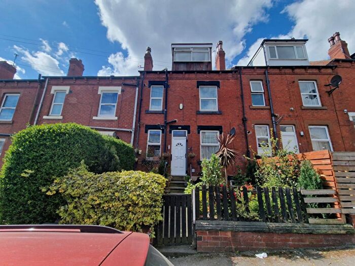 2 Bedroom Terraced House To Rent In Burlington Road, Leeds, LS11