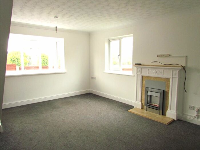 2 Bedroom End Of Terrace House To Rent In Old Vicarage Road, Dovercourt, Essex, CO12