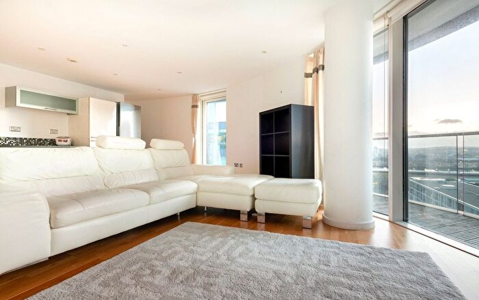 2 Bedroom Flat For Sale In Millharbour, Ability Place, London, E14