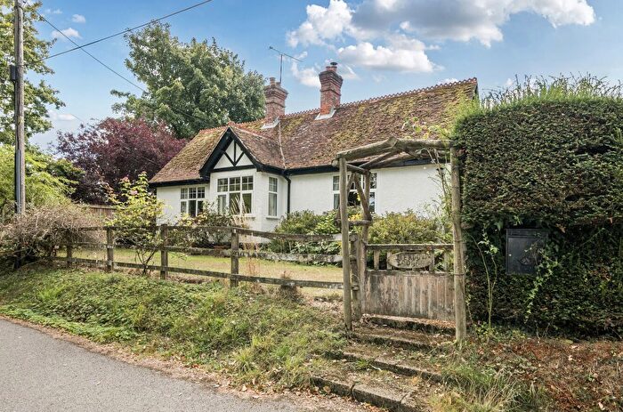 3 Bedroom Bungalow For Sale In Swarraton, Alresford, Hampshire, SO24