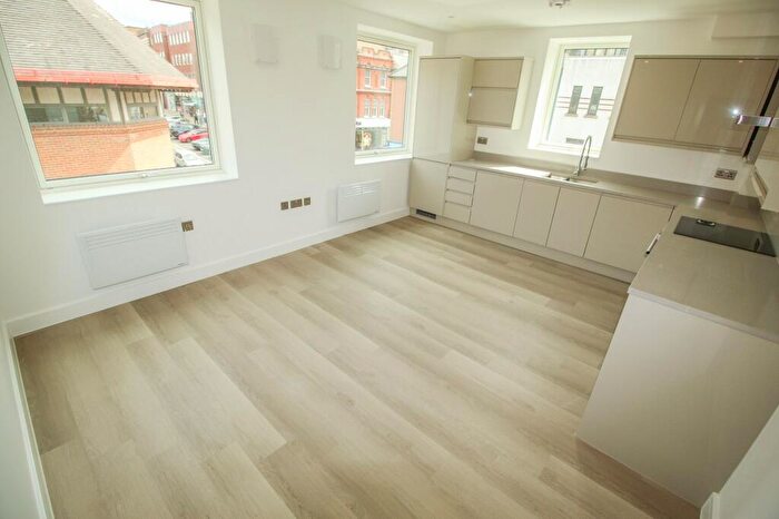 1 Bedroom Flat To Rent In North Street, Guildford, GU1