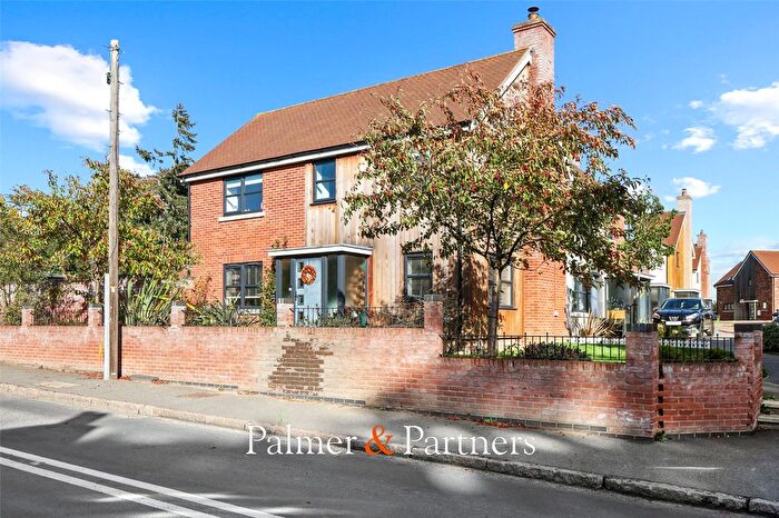 3 Bedroom Semi-Detached House For Sale In Station Road, Ardleigh, Colchester, Essex, CO7