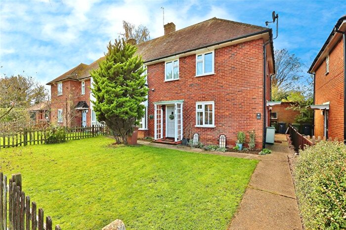 2 Bedroom Maisonette To Rent In Georgelands, Ripley, Woking, Surrey, GU23