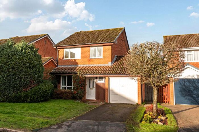 3 Bedroom Detached House For Sale In Calshot Drive, Chandler's Ford, Eastleigh, SO53