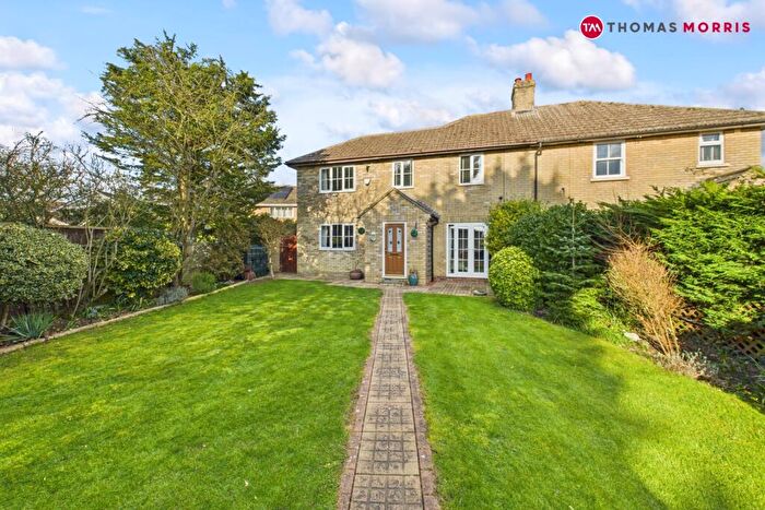 3 Bedroom Semi-Detached House For Sale In Kimbolton Road, Hail Weston, St. Neots, PE19
