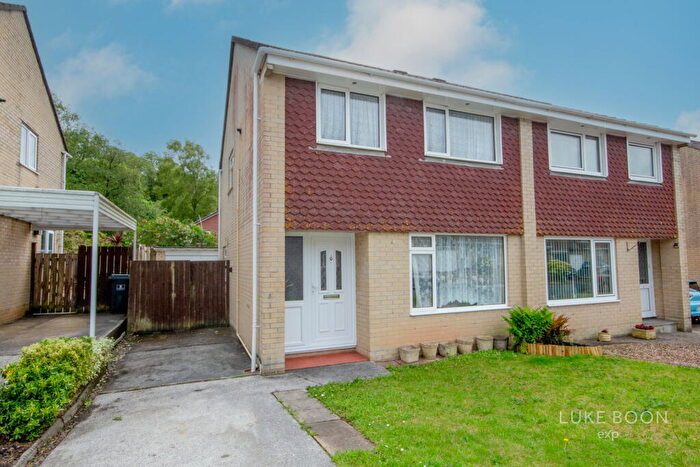 3 Bedroom Semi Detached House For Sale In Higher Park Close, Plympton, PL7