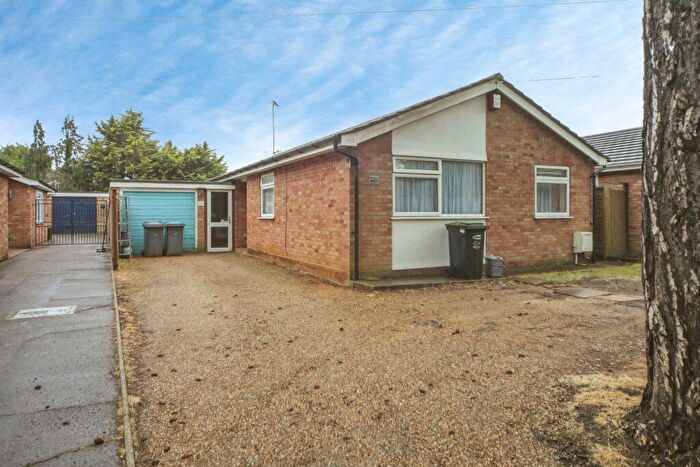 3 Bedroom Bungalow For Sale In Dobbs Lane, Ipswich, IP5