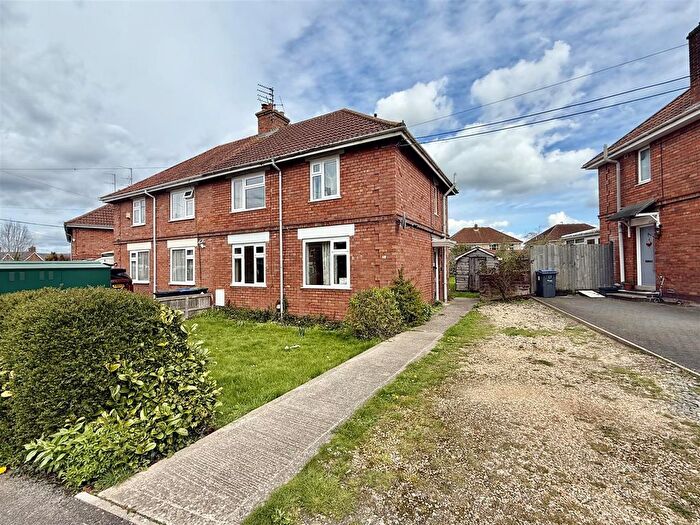 3 Bedroom Semi Detached House For Sale In The Crescent, Westbury, BA13