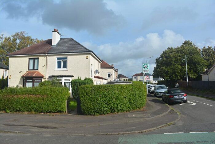 3 Bedroom Semi-Detached House For Sale In Alderman Road, Glasgow, G13