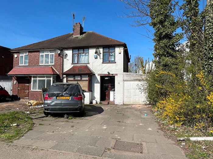 3 Bedroom Semi-Detached House For Sale In Endeavour, Kingsbury Road, Sutton Coldfield, B76