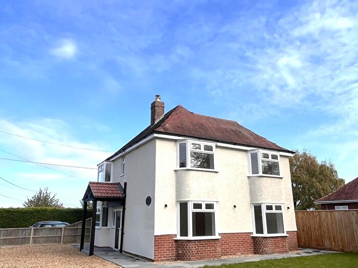 3 Bedroom Bungalow To Rent In Gedney Road, Long Sutton, Spalding, PE12