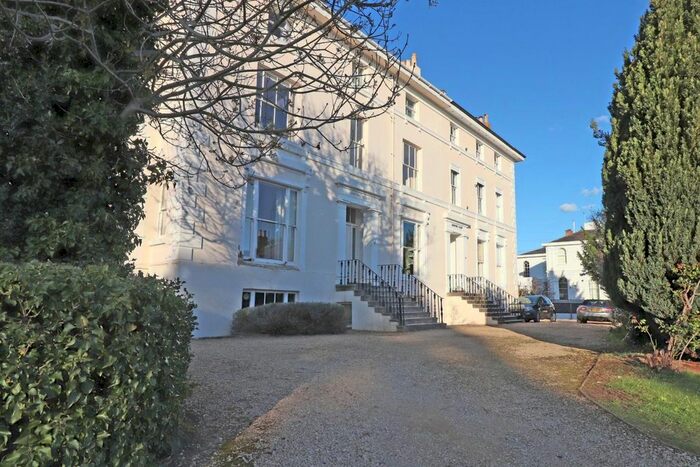 2 Bedroom Flat To Rent In Tivoli, Cheltenham, GL50