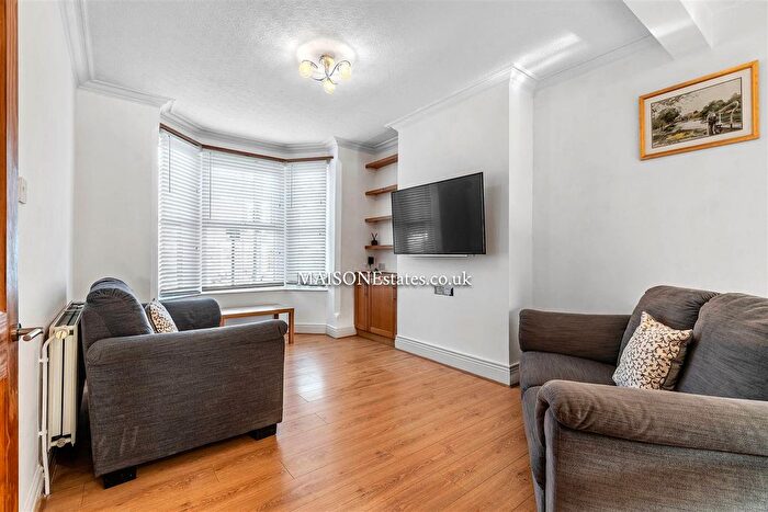 3 Bedroom Terraced House For Sale In Mayfield Road, Earlsdon, Coventry, CV5