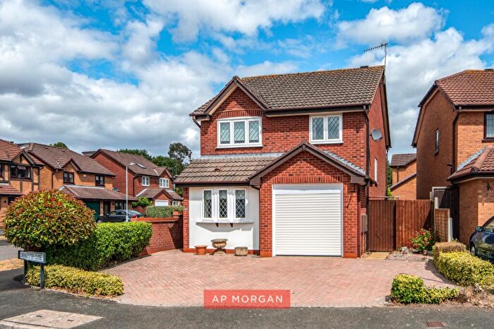 3 Bedroom Detached House For Sale In Green Park Road, The Parklands, Bromsgrove, Worcestershire, B60