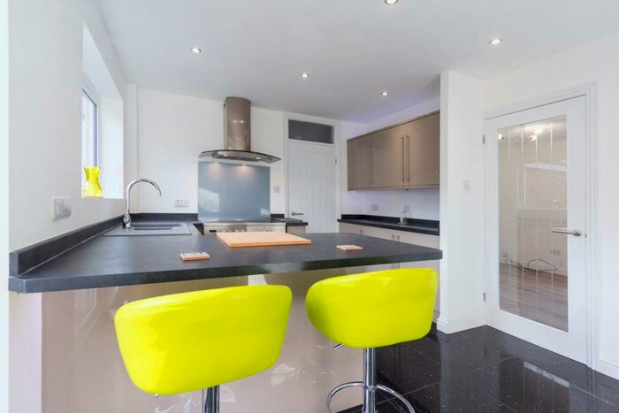 3 Bedroom Property To Rent In Well Close, Redditch, B97