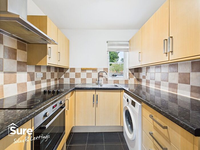 1 Bedroom Flat To Rent In Hales Park, Hemel Hempstead, Hertfordshire, HP2