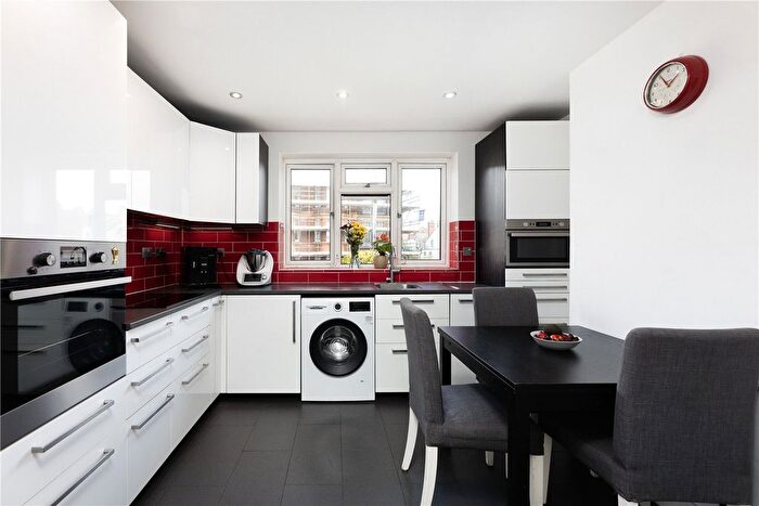 2 Bedroom Flat To Rent In Fauconberg Road, London, W4